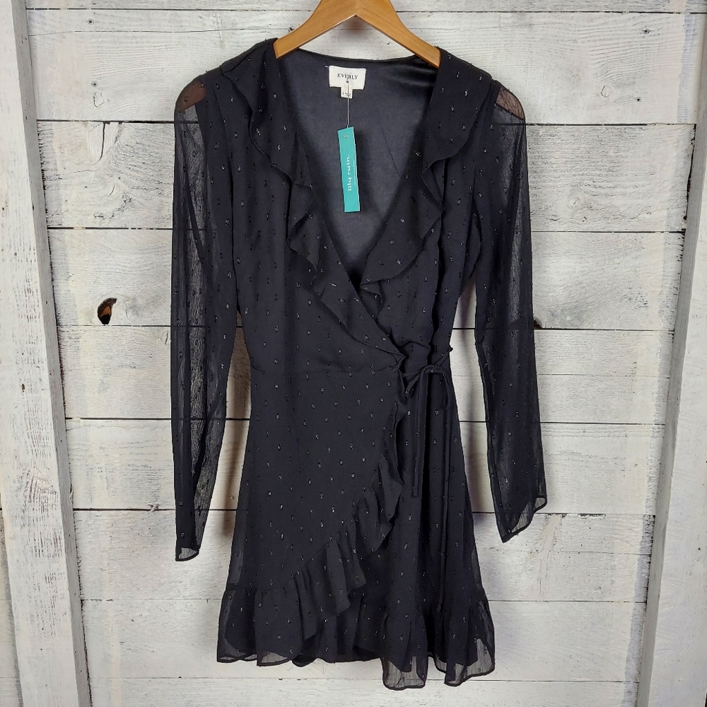 Everly Chiffon Ruffle Trim Wrap Dress Black Metallic Small NWT